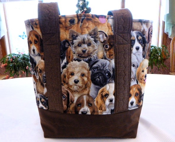 Puppies design Bag w/ zipper